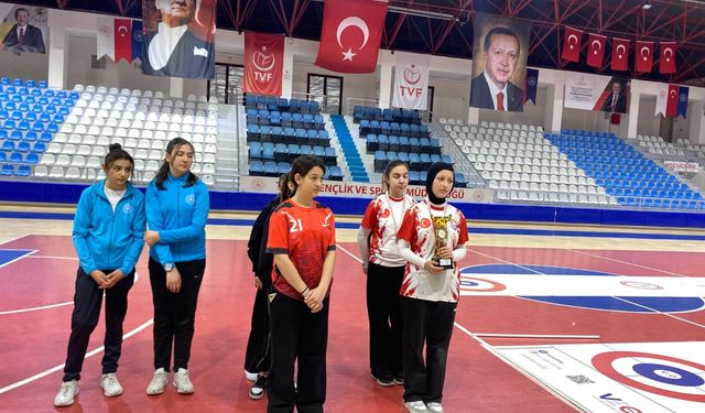 Başçiftlik Ortaokulu öğrencilerinde il birinciliği