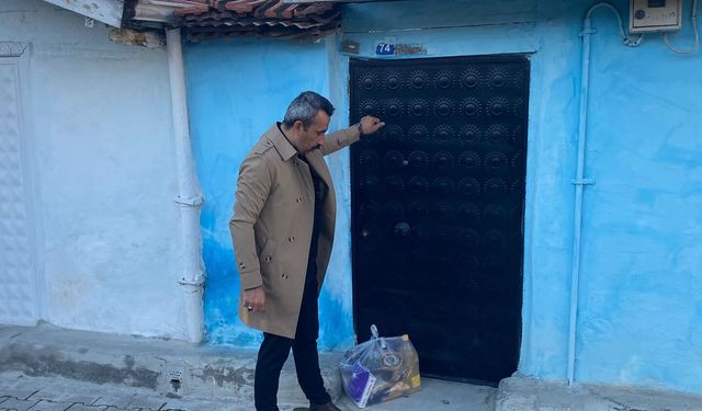 İhtiyaç sahibi ailelere gıda paketi dağıtıldı