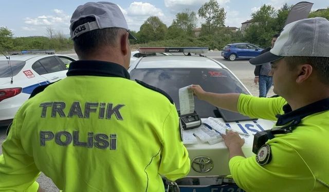 Düzce'de 288 araç trafikten men