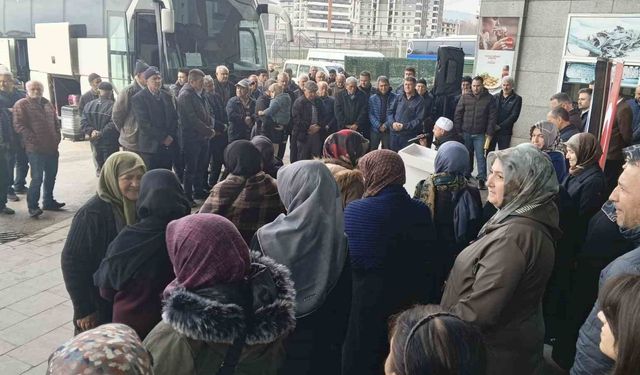 Şevval umresi için dualarla uğurlandılar