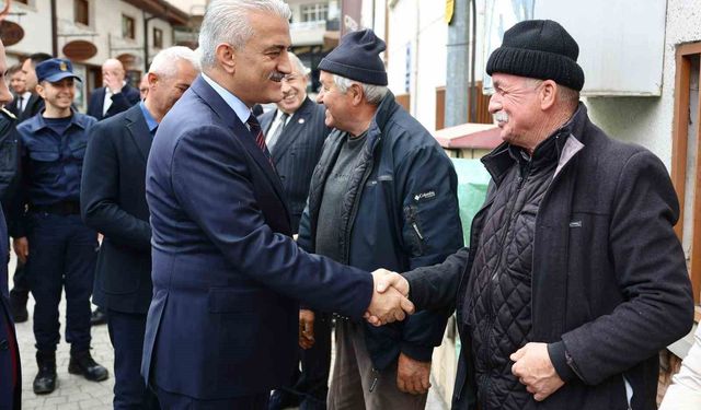 Düzce Valisi Makas esnaf ile bir araya geldi