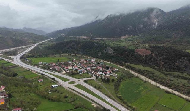 Kuruyan şelale eski günlerine geri döndü