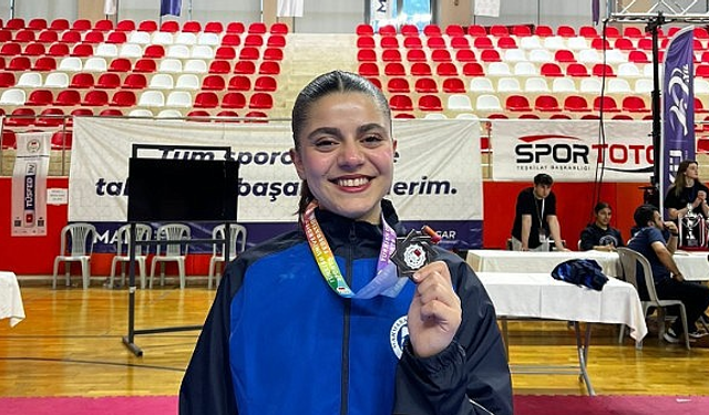 Sinoplu Taekwondocu Türkiye üçüncüsü oldu