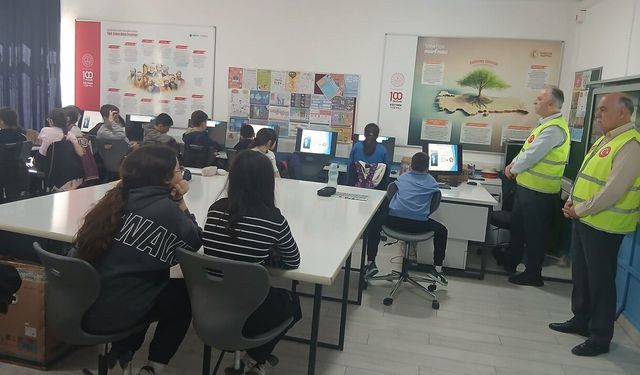 THK Sinop’tan öğrencilere bilgilendirme ziyareti