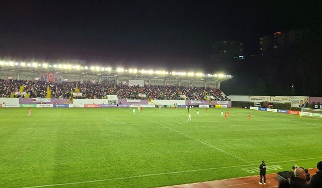 Kadın A Milli Takım ilk yarıda aradığını bulamadı