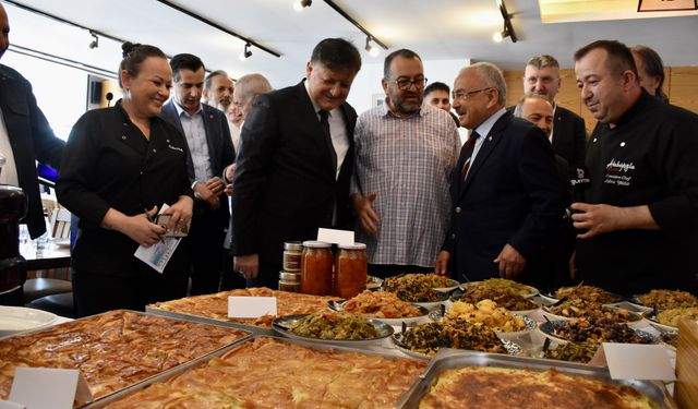 Festivalde yöresel lezzetlerin sunumu yapıldı