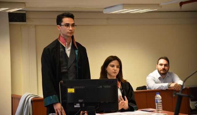 Hukuk öğrencileri 'Yargı Simülasyonu' etkinliğine katıldı