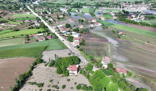 Taşkın riski nedeniyle 70 ev boşaltıldı