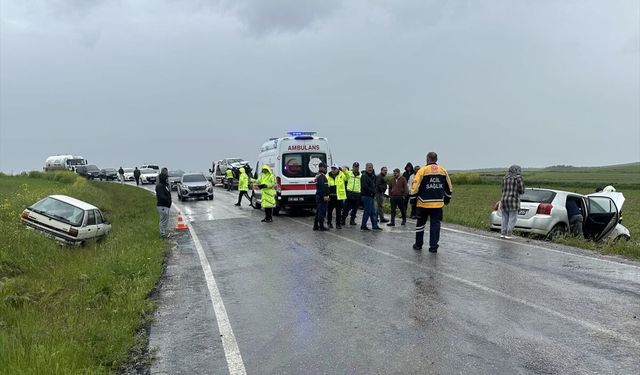 Zincirleme kazada 7 kişi yaralandı