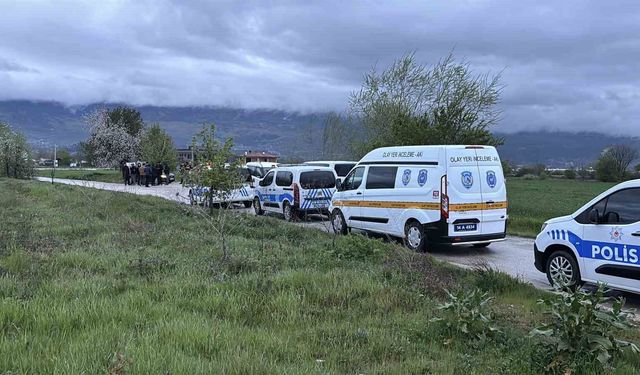 2 gence silah çeken şüpheliler gözaltında