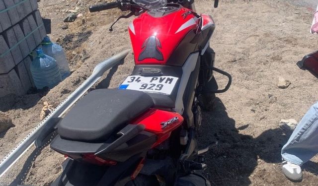 Alaplı'da otomobilin çarptığı motosikletin sürücüsü yaralandı