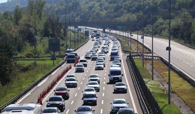 Bolu geçişinde trafik durma noktasında