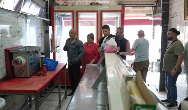 Kasaplarda kıyma çekme telaşı