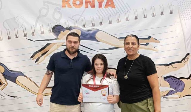 Lösemiyi yenen Masal Çelik, yüzmede Türkiye şampiyonu oldu