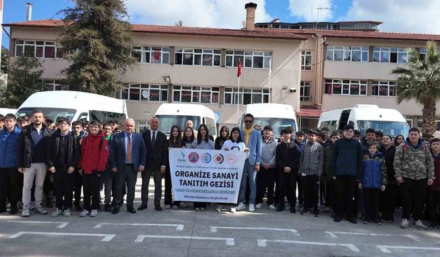 Öğrenci ve veliler üretim alanlarını yerinde gördü
