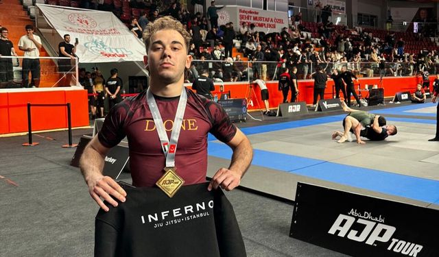 Sinoplu Sporcu Samet Köksalan’dan Bir Şampiyonluk Daha