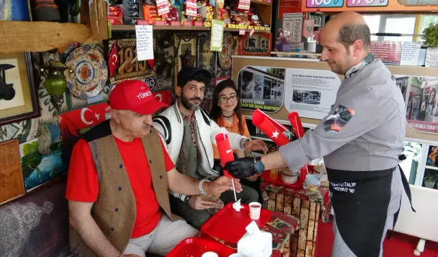 Milli Takım final oynarsa tostlar bedava olacak