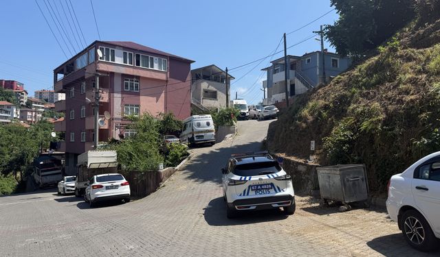 Haber alınamayan sağlık çalışanı evinde ölü bulundu