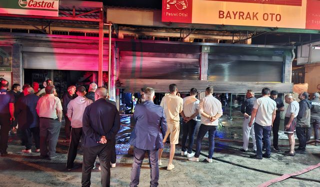 Oto yıkama dükkanında yangın çıktı