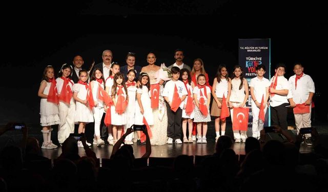Anadolu'nun yedi ozanı opera yorumu ile seslendirildi