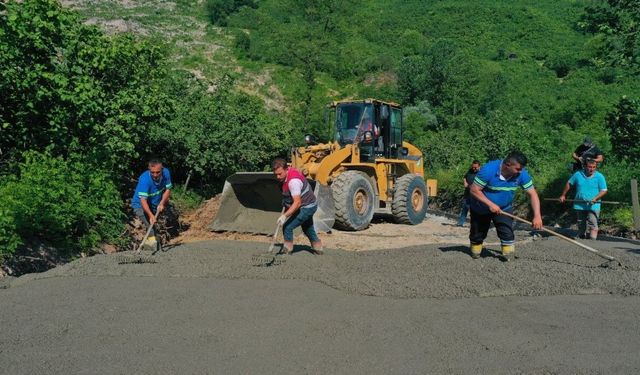 Heyelan sonrası açılan alternatif yol güçlendirildi