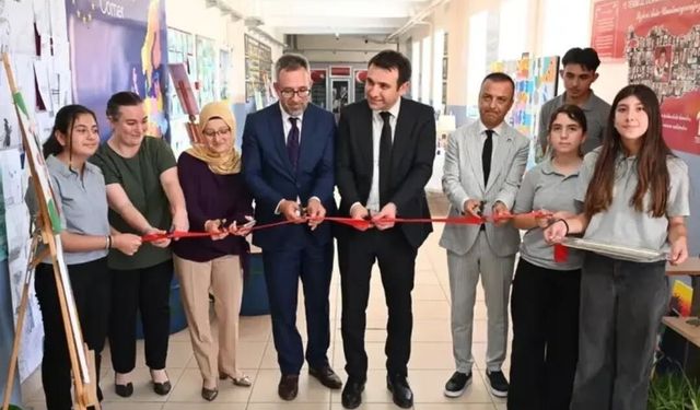 Yenipazar'da yıl sonu sergisi