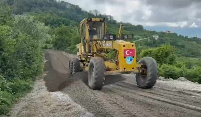 Ayancık ve Türkeli’de altyapı mesaisi