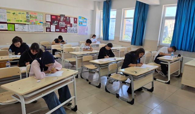 Haşim ve Zehra Tarı Ortaokulu Öğrencileri LGS'ye Hazır