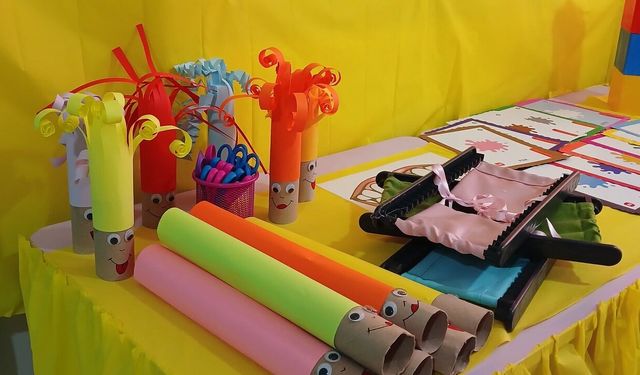 Sinoplu miniklerin yıl sonu sunumu gülümsetti