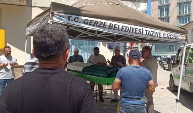 Sinoplu şehidin babası Orhan Baş toprağa verildi