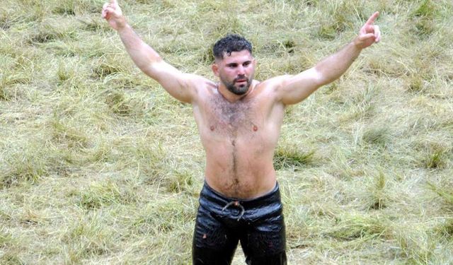 Başpehlivan Erkan Taş Durağan'a gelecek