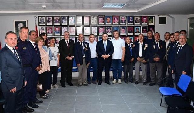 Vali Özarslan, Şehit ve Gazi Aileleri Derneği'ni ziyaret etti