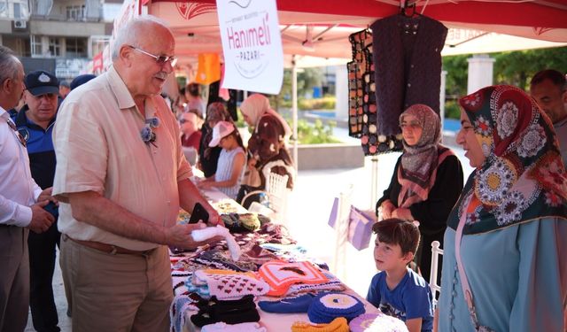 Boyabat'ta 'Hanımeli Pazarı' kapılarını açtı