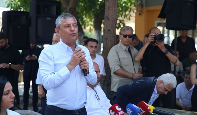 CHP Grup Başkanı Özel, Kastamonu'da vatandaşlarla buluştu