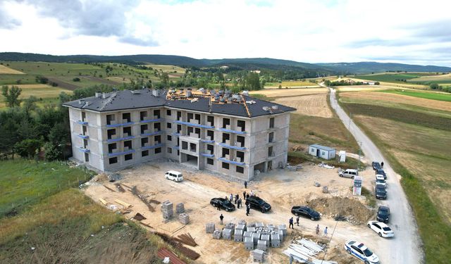 Kastamonu Valisi Dallı huzurevi inşaatını inceledi