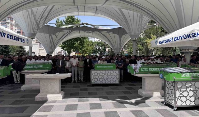 Düğün konvoyundaki kazada hayatını kaybetti