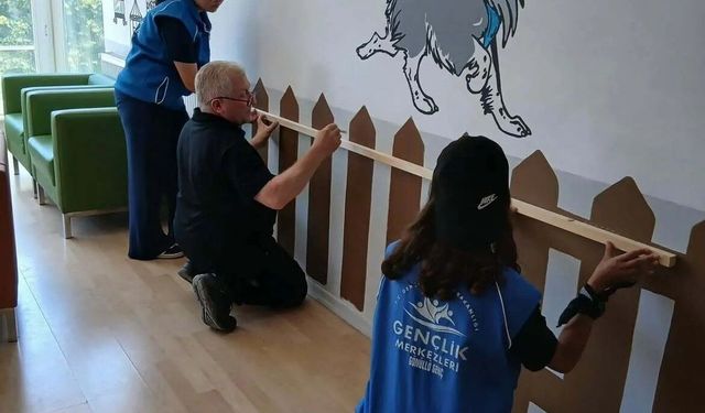 Gençlerin dokunuşu renklendirdi