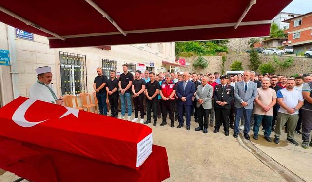 Kıbrıs gazisi son yolculuğuna uğurlandı