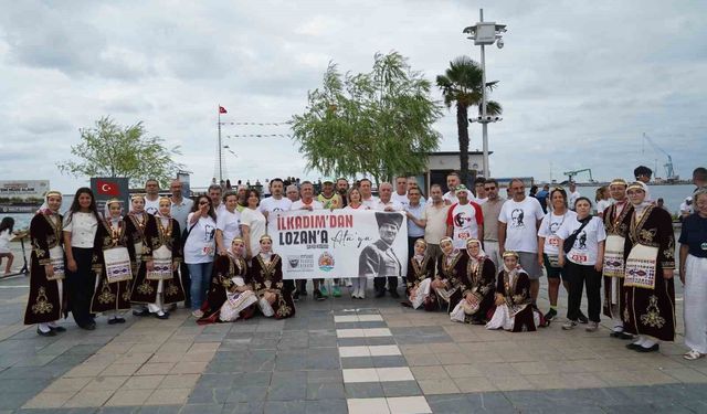 Lozan'ın 103. yılında Ata'ya Saygı Koşusu düzenlendi