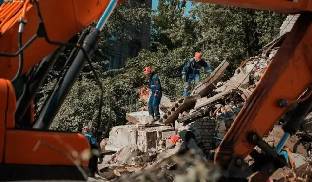 Rusya Kiev'i vurdu: 10 ölü, 56 yaralı