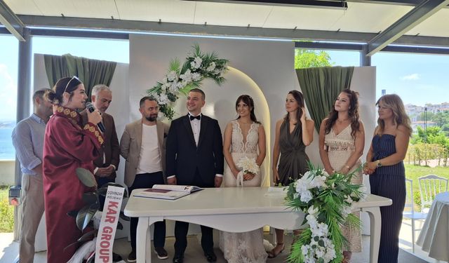 Akademisyen Samet Erdem mutluluğa "evet" dedi!