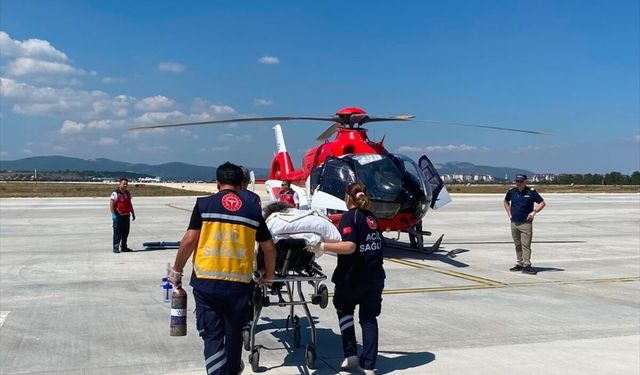 Ambulans helikopter inme geçiren hasta için havalandı