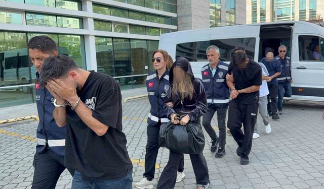 Fuhuş operasyonunda 4 kişi tutuklandı