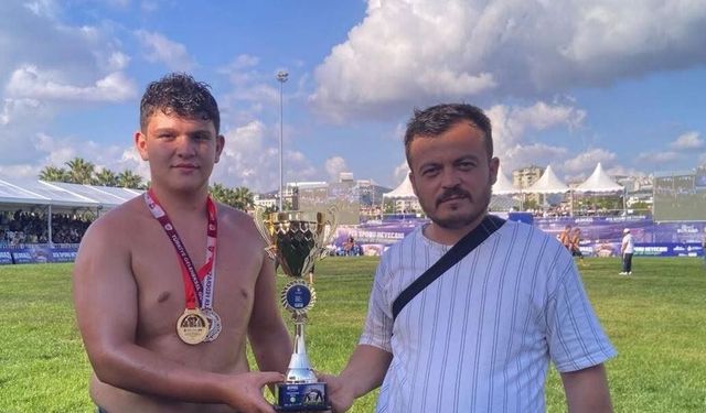 Sinoplu pehlivan İstanbul’da zirveye çıktı