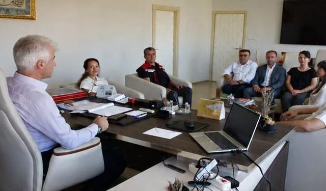 İlçe müdürlerinden Murat Genc’e hayırlı olsun ziyareti