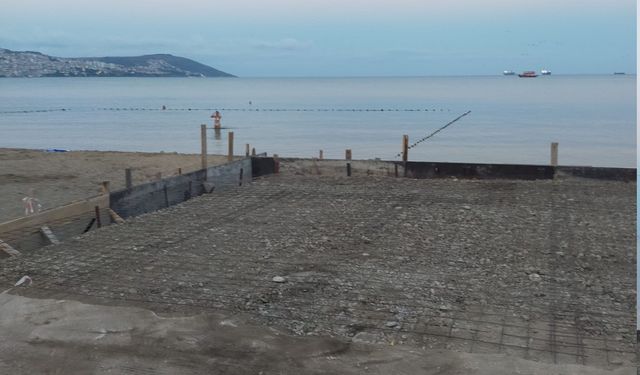 Sinop’ta plaja beton dökülmesine tepki