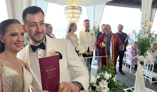 Sinoplu iş insanı Orhan Yalçın’ın kızı Mariya, Göktuğ ile dünyaevine girdi