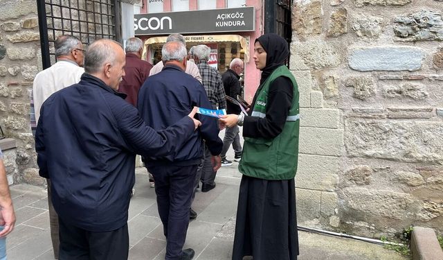 Yeşilay'dan cuma namazı sonrası farkındalık çalışması