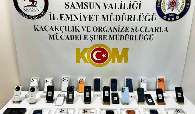 30 gümrük kaçağı cep telefonu ele geçirildi