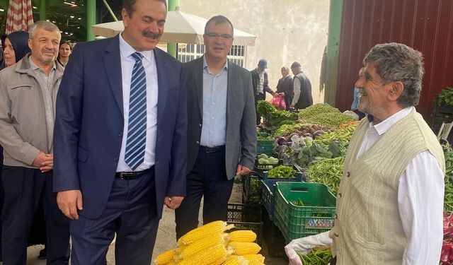 AK Parti Amasya Milletvekili İpek, esnafı ziyaret etti